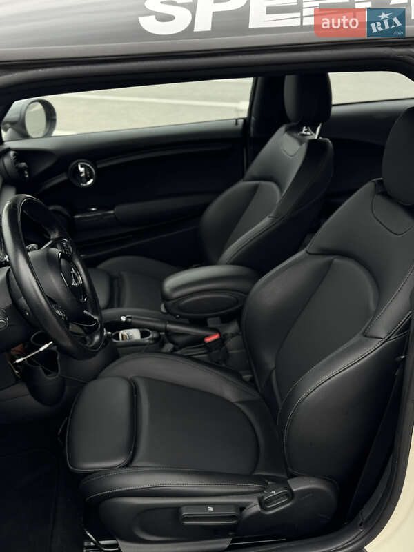 Хетчбек MINI Hatch 2015 в Луцьку фото 27 Хетчбек MINI Hatch 2015 в Луцьку