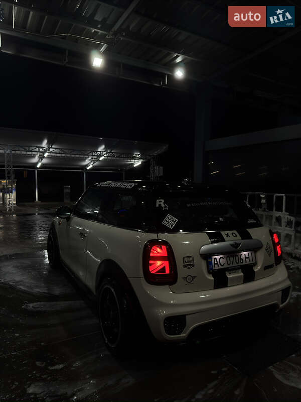 Хетчбек MINI Hatch 2015 в Луцьку фото 36 Хетчбек MINI Hatch 2015 в Луцьку