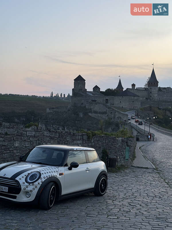 Хетчбек MINI Hatch 2015 в Луцьку фото 40 Хетчбек MINI Hatch 2015 в Луцьку