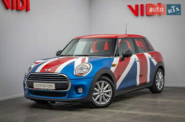 Хетчбек MINI Hatch 2016 в 