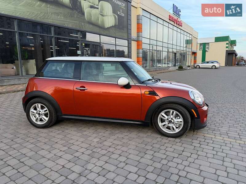 Хетчбек MINI Hatch 2012 в Хмельницькому