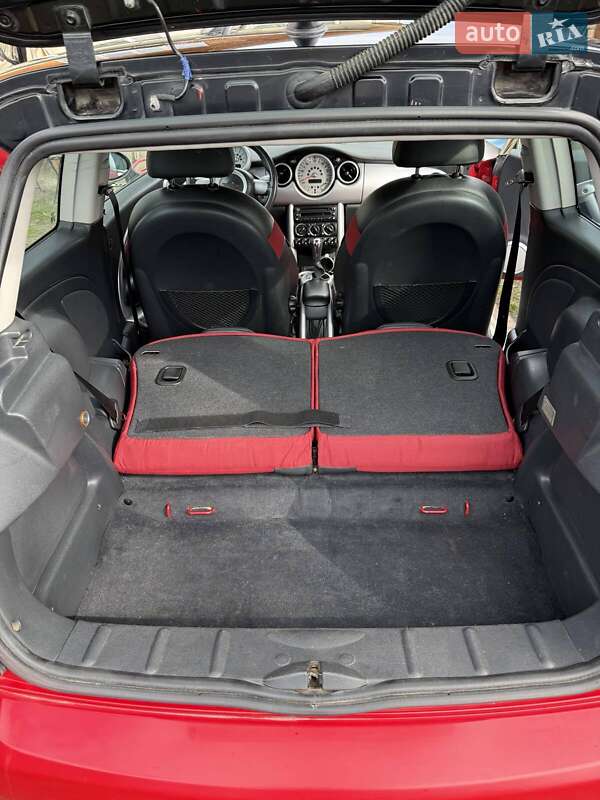 Хэтчбек MINI Hatch 2006 в Днепре