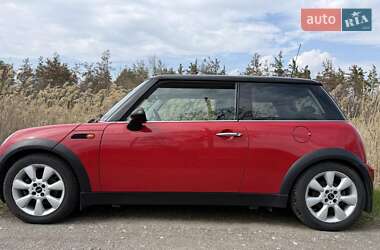 Хэтчбек MINI Hatch 2006 в 