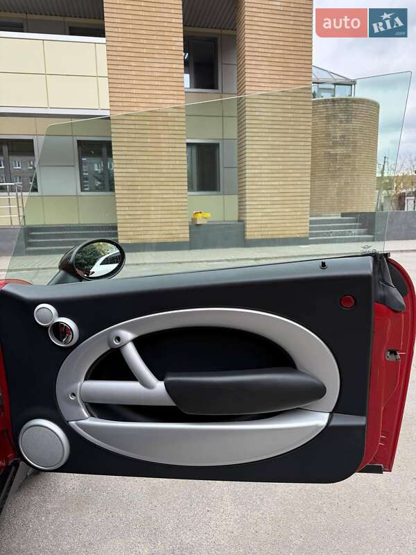 Хэтчбек MINI Hatch 2006 в Днепре