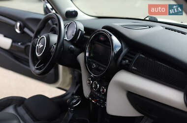Хэтчбек MINI Hatch 2017 в 