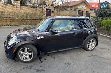 Хетчбек MINI Hatch 2013 в 