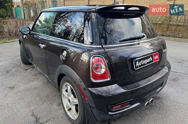 Хетчбек MINI Hatch 2013 в 