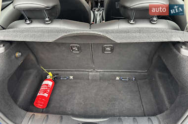Хетчбек MINI Hatch 2013 в 