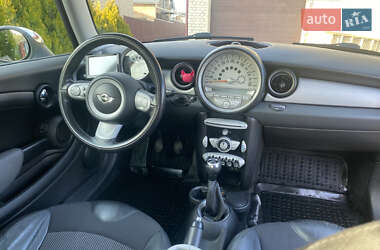 Хэтчбек MINI Hatch 2010 в 