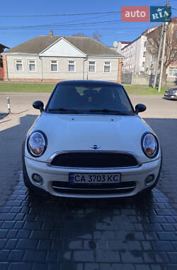 Хэтчбек MINI Hatch 2009 в 