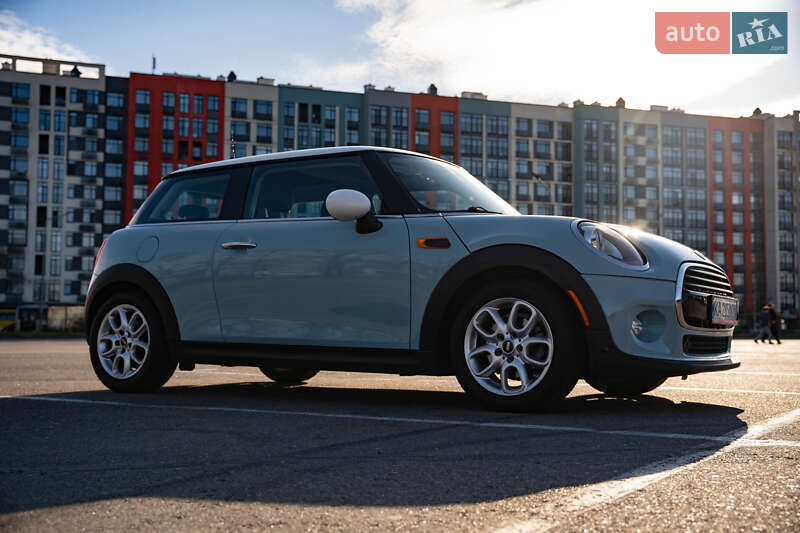 Хетчбек MINI Hatch 2014 в Києві
