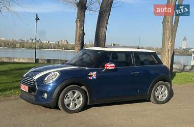 Хэтчбек MINI Hatch 2016 в 