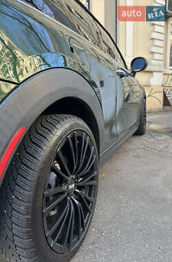 Хетчбек MINI Hatch 2014 в 