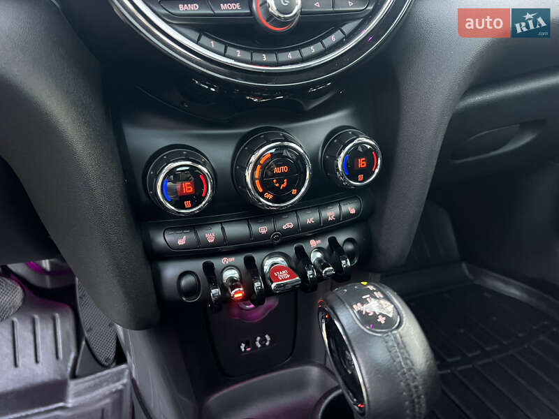 Хетчбек MINI Hatch 2017 в Києві