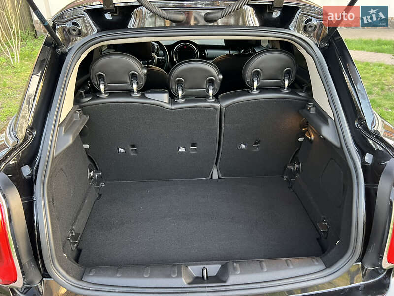 Хетчбек MINI Hatch 2017 в Києві