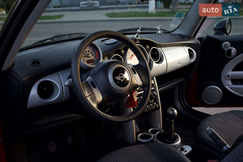 Хетчбек MINI Hatch 2002 в Фастові