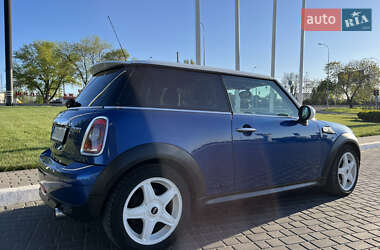 Хетчбек MINI Hatch 2008 в 