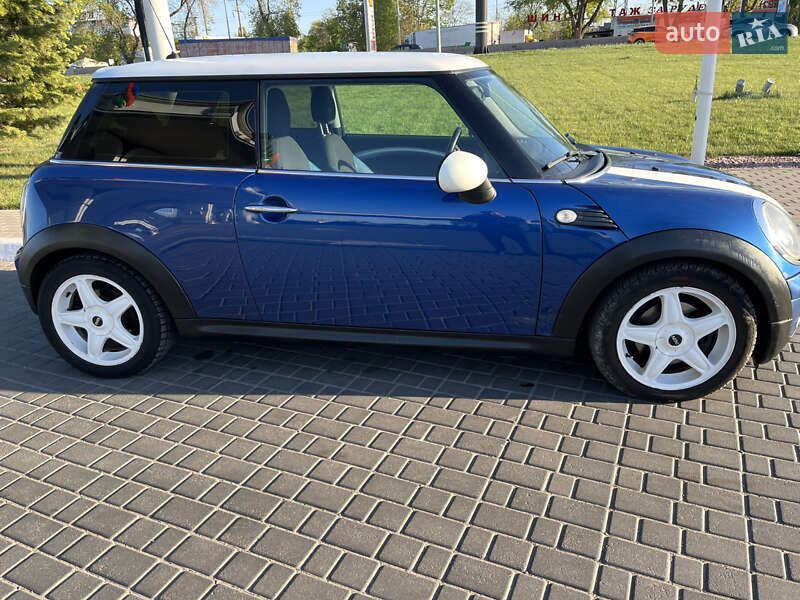 Хэтчбек MINI Hatch 2008 в Одессе фото 21 Хэтчбек MINI Hatch 2008 в Одессе