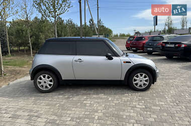 Хетчбек MINI Hatch 2003 в 