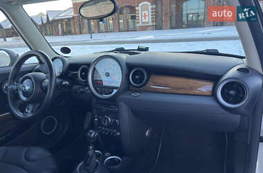 Хетчбек MINI Hatch 2012 в 