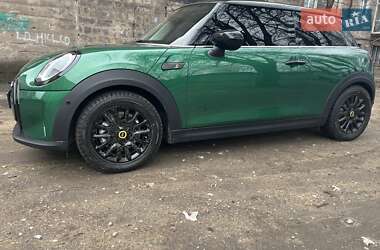 Хэтчбек MINI Hatch 2022 в Каменском