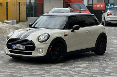 Хетчбек MINI Hatch 2014 в 