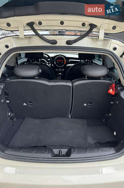 Хетчбек MINI Hatch 2014 в 