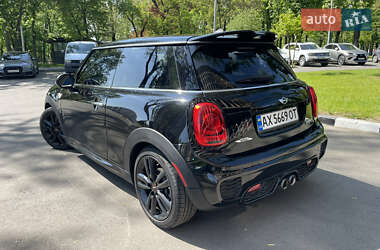 Хэтчбек MINI Hatch 2016 в 