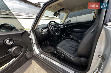 Хетчбек MINI Hatch 2010 в 
