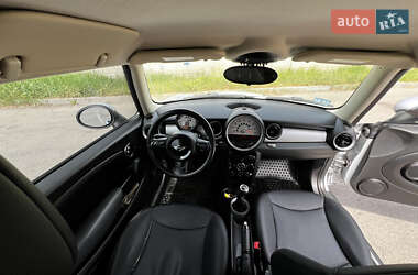 Хетчбек MINI Hatch 2010 в 