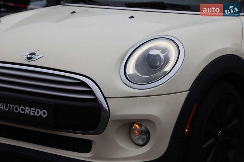 Хэтчбек MINI Hatch 2015 в Киеве