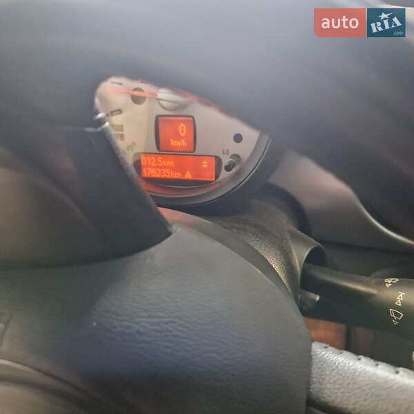 Хэтчбек MINI Hatch 2010 в Измаиле