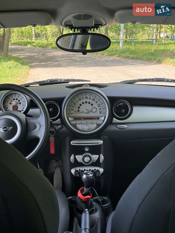 Хетчбек MINI Hatch 2009 в Рівному