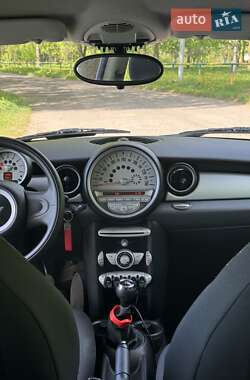 Хетчбек MINI Hatch 2009 в 