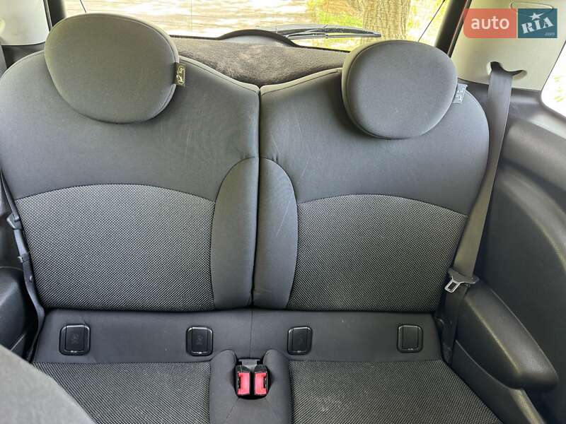 Хетчбек MINI Hatch 2009 в Рівному