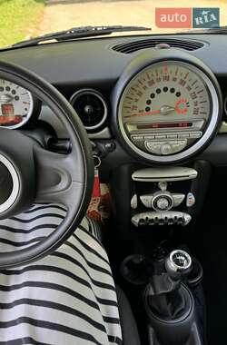 Хэтчбек MINI Hatch 2009 в Ровно