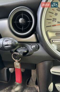 Хетчбек MINI Hatch 2009 в 