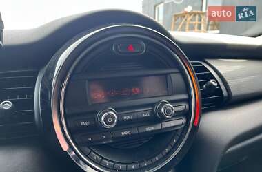 Хетчбек MINI Hatch 2014 в 