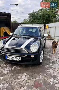 Хетчбек MINI Hatch 2001 в Чернігові