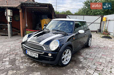 Хэтчбек MINI Hatch 2001 в 