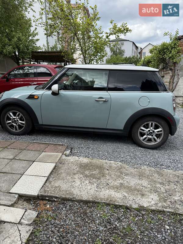 Хэтчбек MINI Hatch 2013 в 