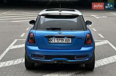Хэтчбек MINI Hatch 2011 в 