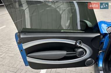 Хэтчбек MINI Hatch 2011 в 