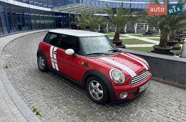 Хэтчбек MINI Hatch 2006 в 