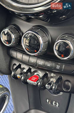 Хэтчбек MINI Hatch 2016 в 