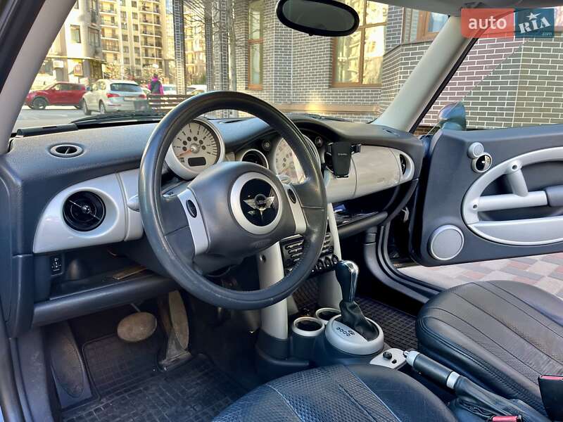 Хэтчбек MINI Hatch 2002 в Киеве фото 6 Хэтчбек MINI Hatch 2002 в Киеве