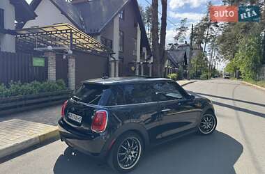 Хетчбек MINI Hatch 2016 в 