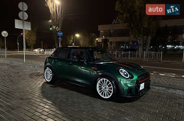 Хэтчбек MINI Hatch 2016 в 