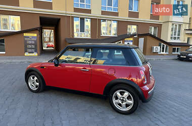 Хэтчбек MINI Hatch 2003 в 