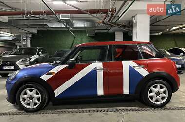 Хетчбек MINI Hatch 2016 в 